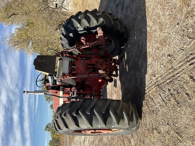 Image of International Harvester 856 equipment image 2