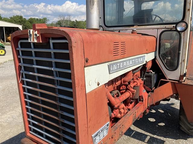 Image of International Harvester 856 equipment image 3