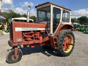 Main image International Harvester 856