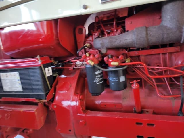 Image of International Harvester 856 equipment image 4