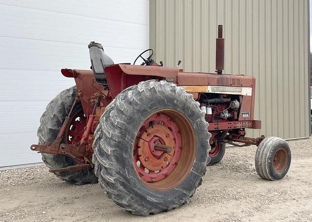 Image of International Harvester 856 equipment image 4