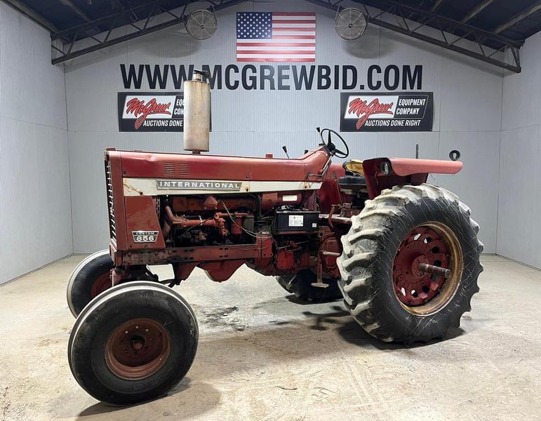 Image of International Harvester 856 Primary image