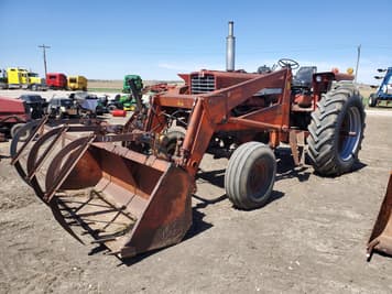 Main image International Harvester 856