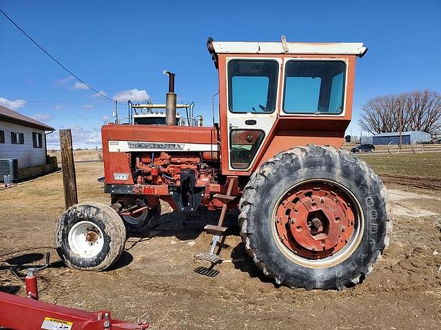 Image of International Harvester 856 equipment image 4