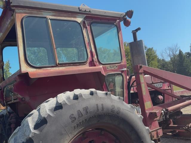 Image of International Harvester 856 equipment image 3