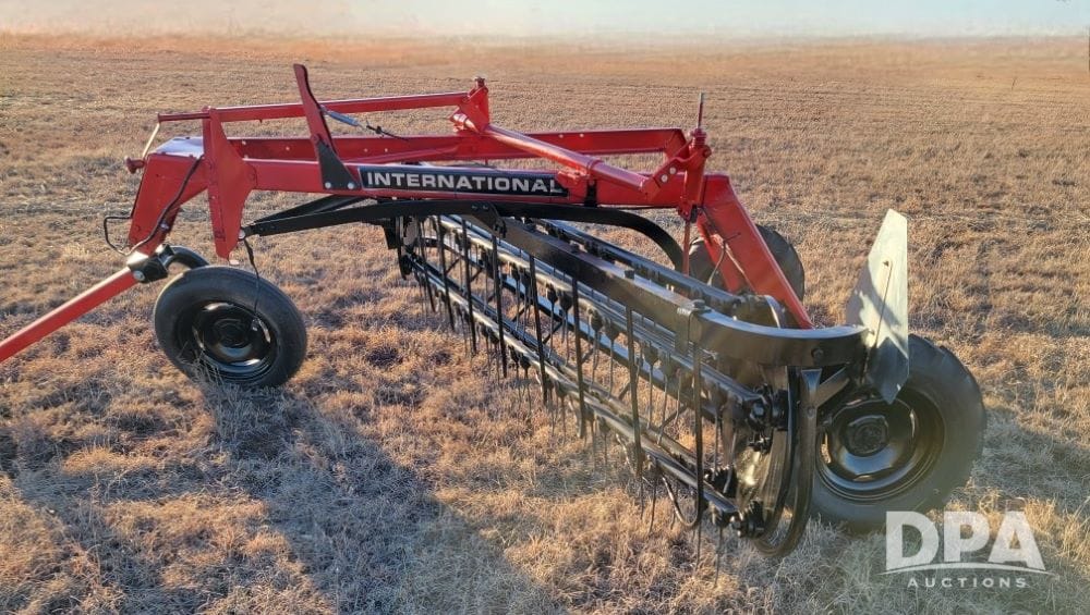 International Harvester 86 Equipment Image0