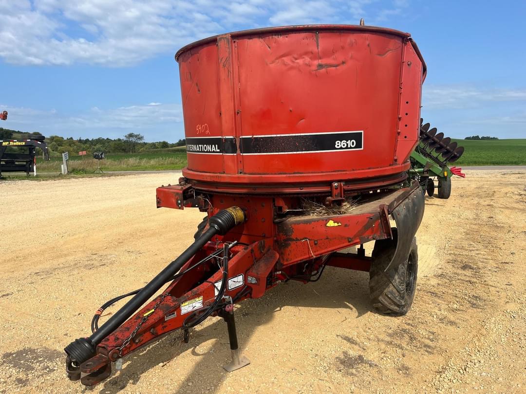 Image of International Harvester 8610 Primary image