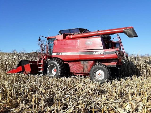 Image of International Harvester 863 equipment image 4