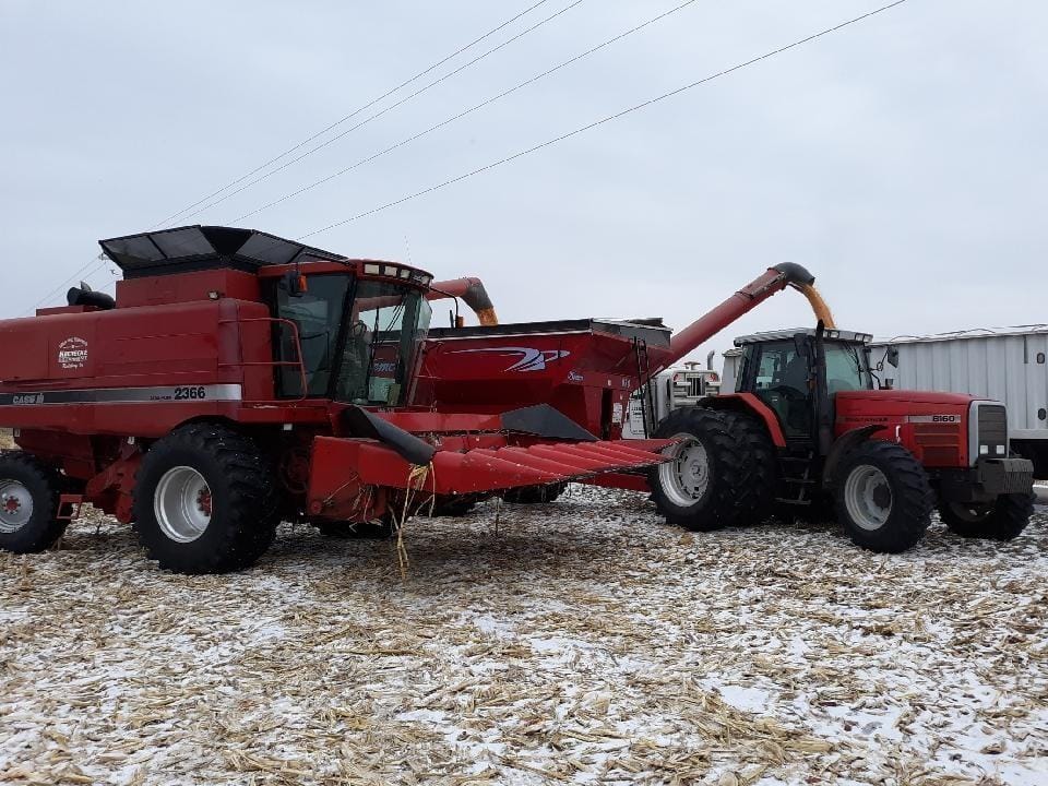 International Harvester 863 Equipment Image0
