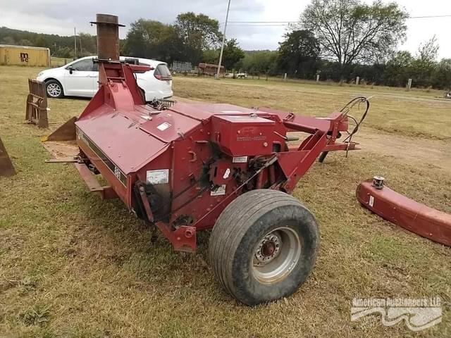 Image of International Harvester 881 equipment image 3
