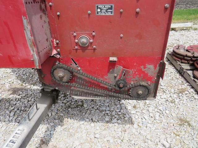 Image of International Harvester 883 equipment image 4