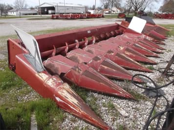 Main image International Harvester 883