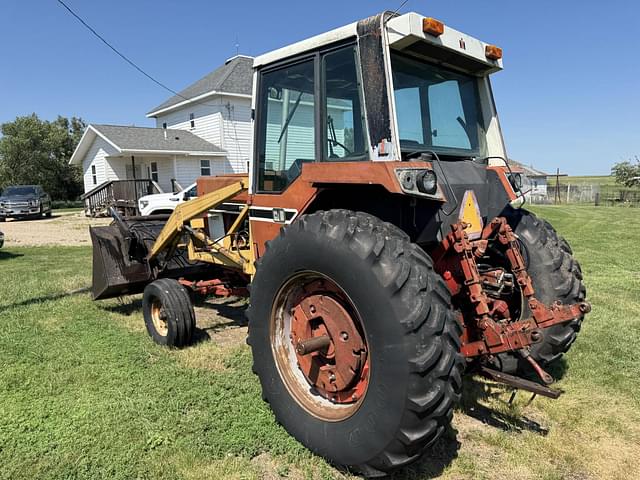 Image of International Harvester 886 equipment image 2
