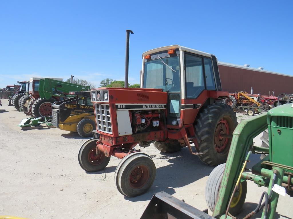 Image of International Harvester 886 Primary image