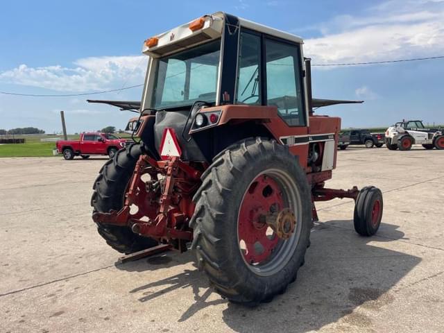Image of International Harvester 886 equipment image 3