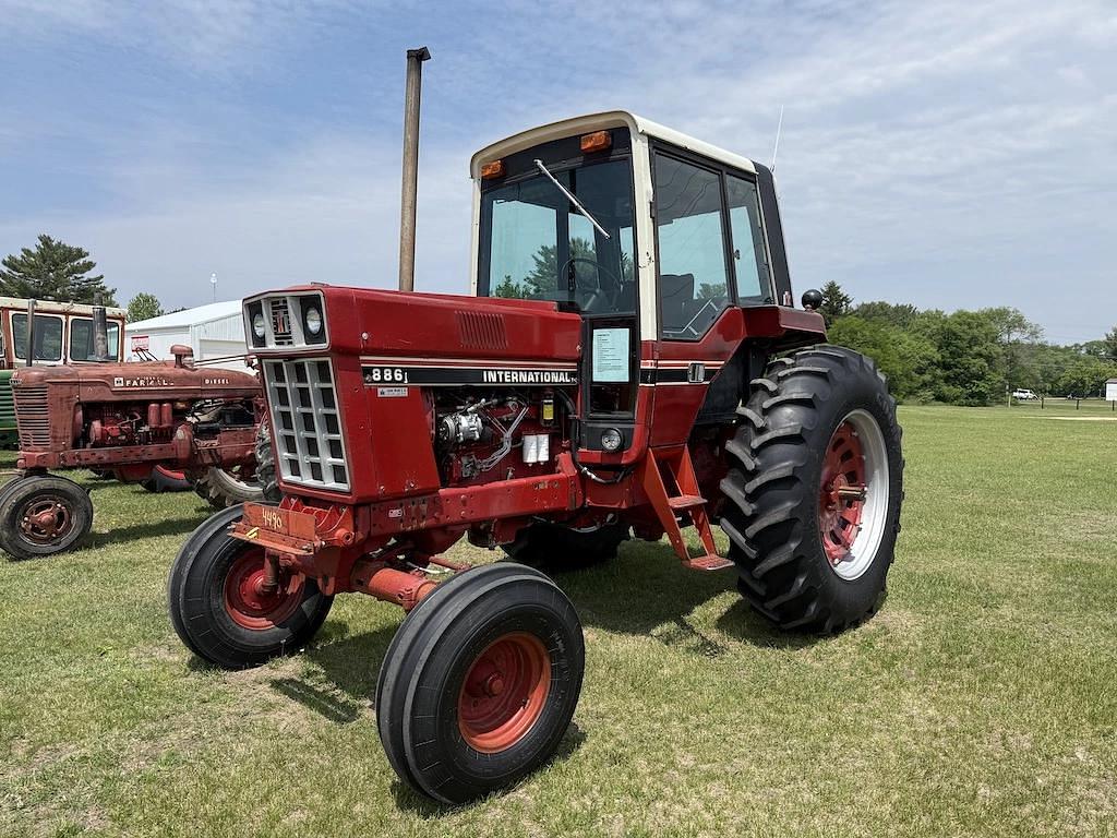 Image of International Harvester 886 Primary image