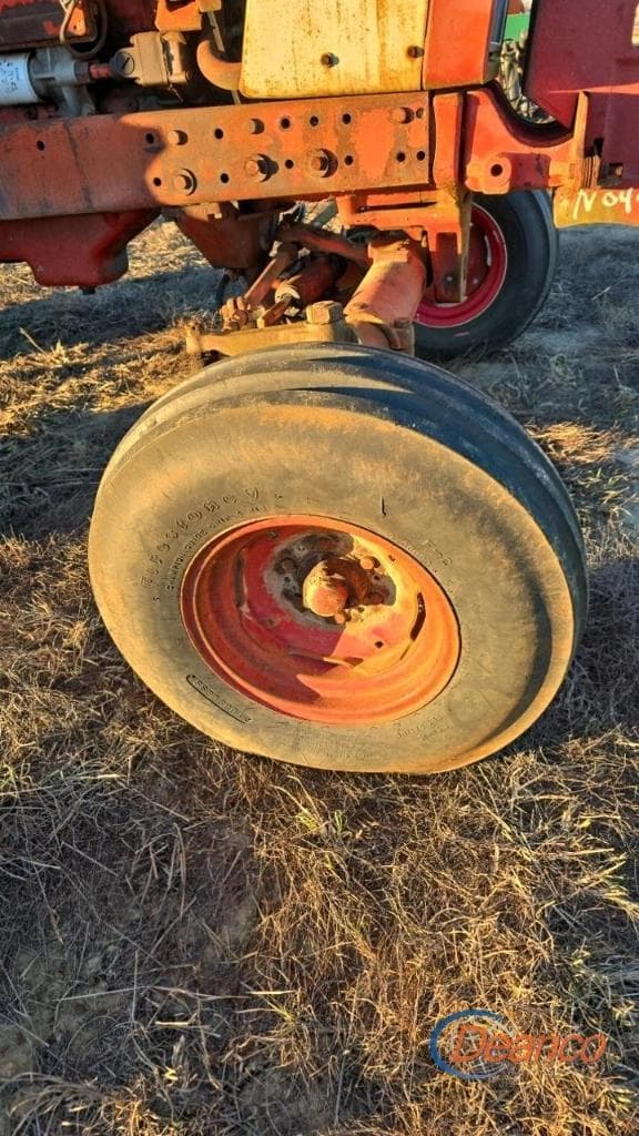 Image of International Harvester 886 equipment image 3