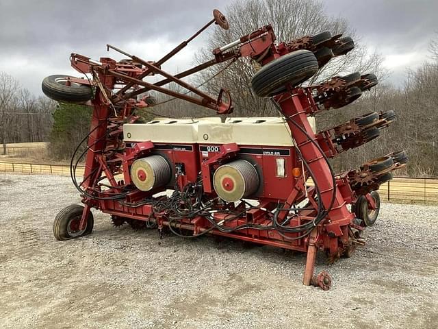 Image of International Harvester 900 Cyclo Air equipment image 1