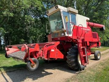 Main image International Harvester 915