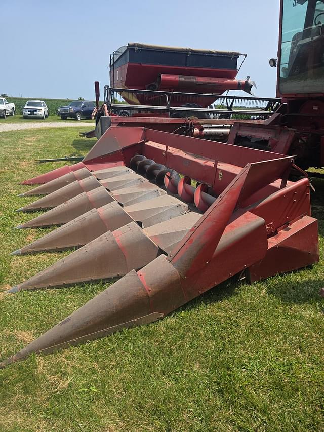 Image of International Harvester 963 equipment image 1