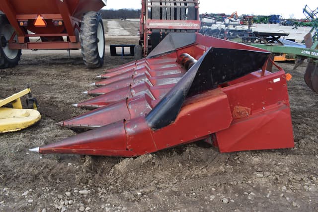 Image of International Harvester 963 equipment image 1