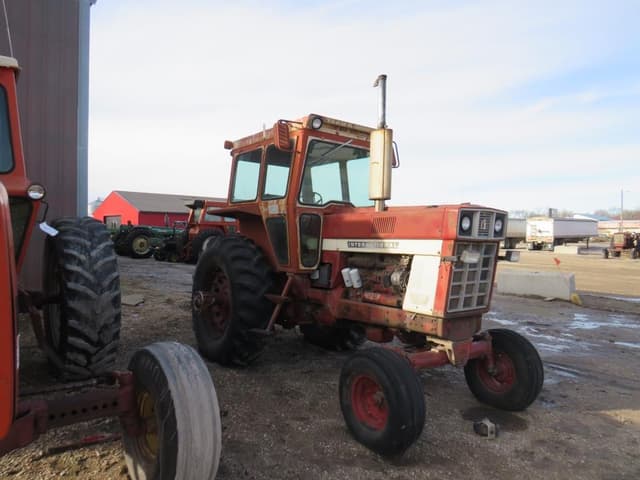 Image of International Harvester 966 equipment image 2