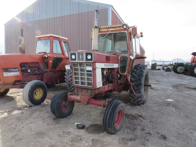 Image of International Harvester 966 equipment image 1