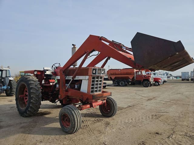 Image of International Harvester 966 equipment image 4