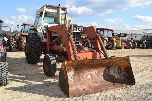 Image of International Harvester 966 equipment image 3