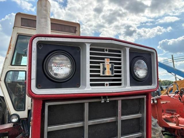 Image of International Harvester 966 equipment image 4