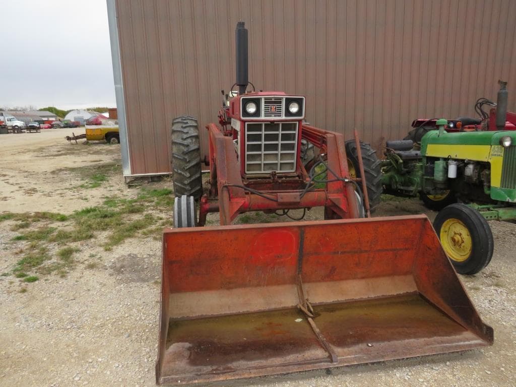 Image of International Harvester 966 Primary image