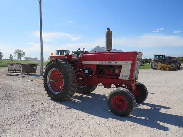 Image of International Harvester 966 equipment image 2