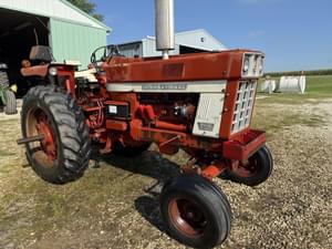 International Harvester 966 Image