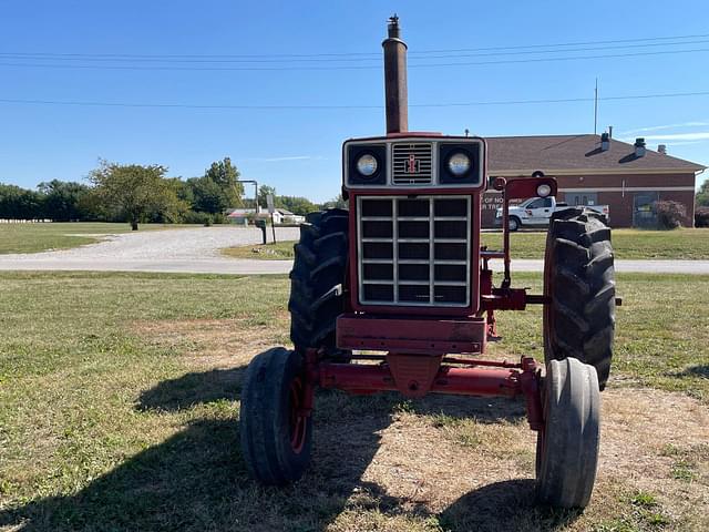 Image of International Harvester 966 equipment image 4