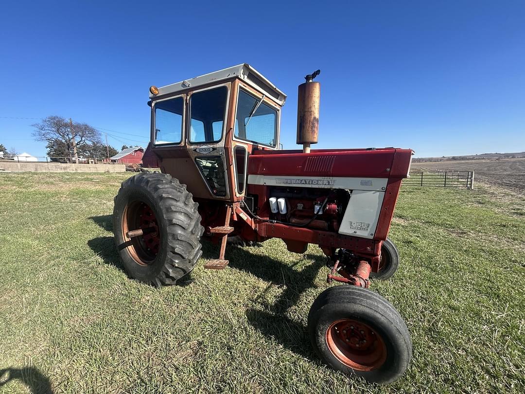 Image of International Harvester 966 Primary image