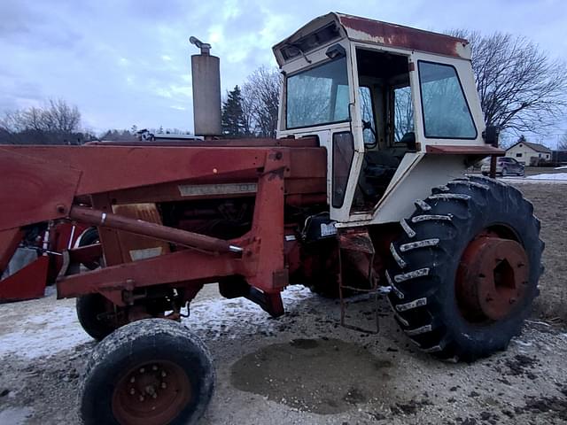 Image of International Harvester 966 equipment image 2