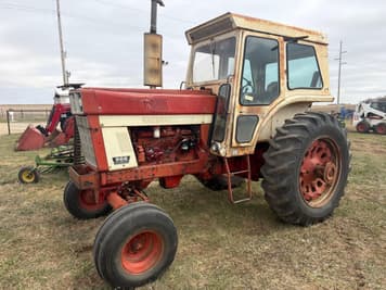 Main image International Harvester 966