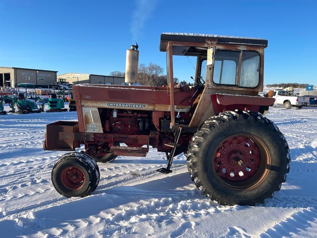 Image of International Harvester 966 equipment image 1