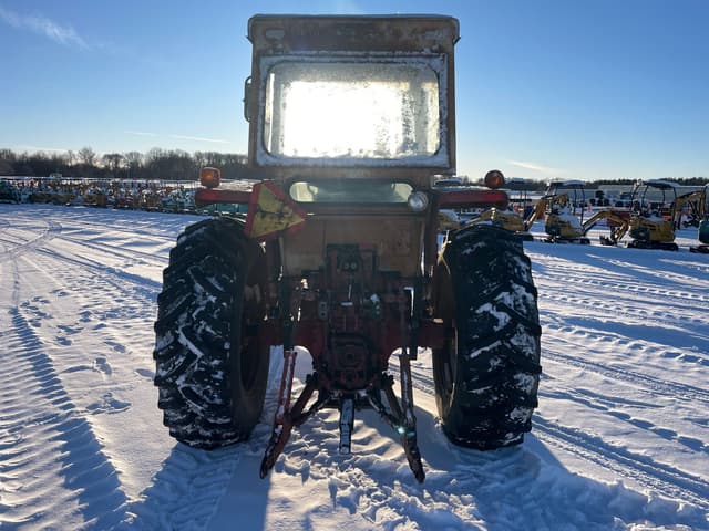 Image of International Harvester 966 equipment image 3