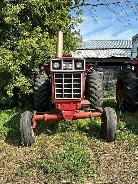 Image of International Harvester 966 equipment image 1