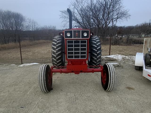 Image of International Harvester 966 equipment image 1