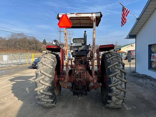 Image of International Harvester 966 equipment image 4