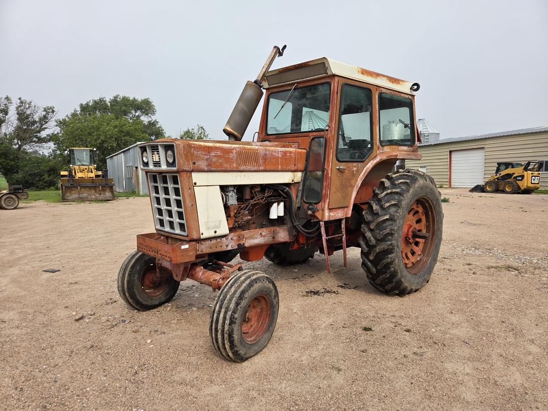 Image of International Harvester 966 Primary image