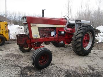 Main image International Harvester 966