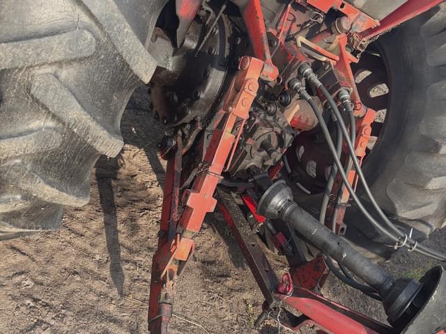 Image of International Harvester 986 equipment image 4