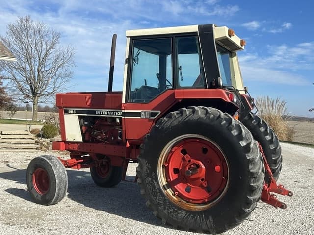 Image of International Harvester 986 equipment image 3