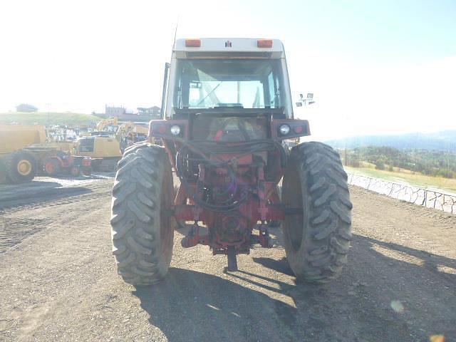 Image of International Harvester 986 equipment image 3