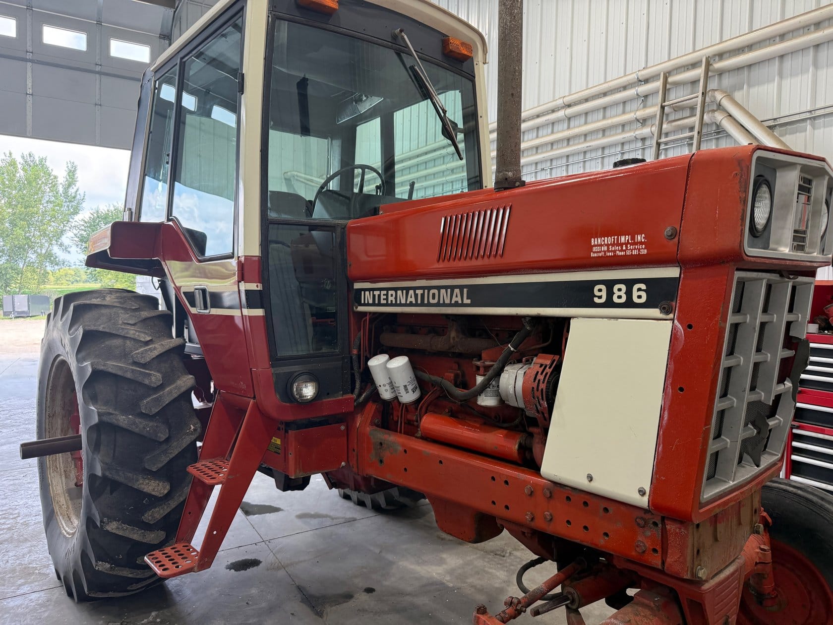 International Harvester 986 Equipment Image0