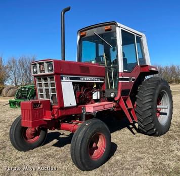 Main image International Harvester 986