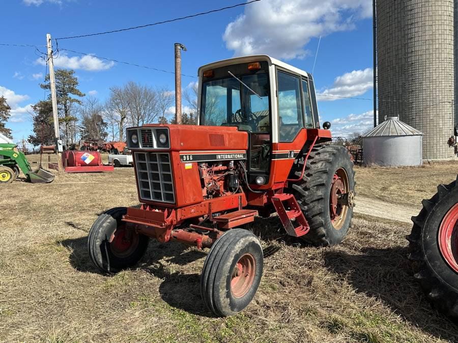 Main image International Harvester 986